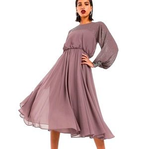 Midi dress with beautiful sequin and beads embellishments